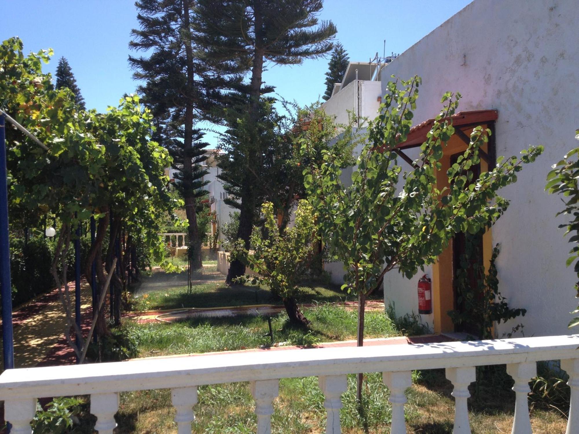 Villa Marina Chersonissos Buitenkant foto